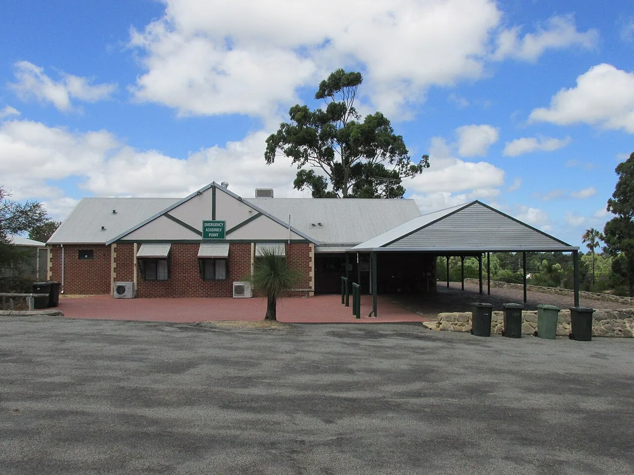 Commercial Roofing in Woodridge, Bellevue, WA Commercial Roofing in Woodridge, Bellevue, WA